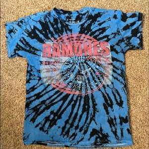 Tye dye graphic t-shirt